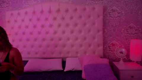 Snapshot of megan_tower chatting on 09-20-25, 07:15 megan_tower online show from 09-20-25, 07:15