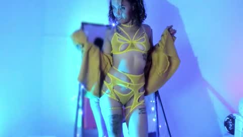 Snapshot of megan_tower chatting on 11-06-25, 10:32 megan_tower online show from 11-06-25, 10:32