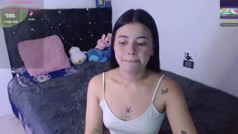 Snapshot of megan_ve chatting on 11-27-25, 02:13 Carolina online show from 11-27-25, 02:13