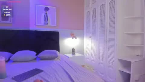 Jazmin  online show from 01-17-25, 08:55