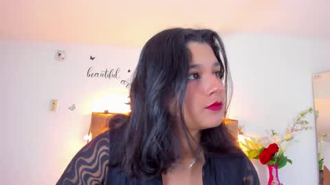 Snapshot of megan_whitte_01 chatting on 09-16-25, 08:54 megan white 01  online show from 09-16-25, 08:54