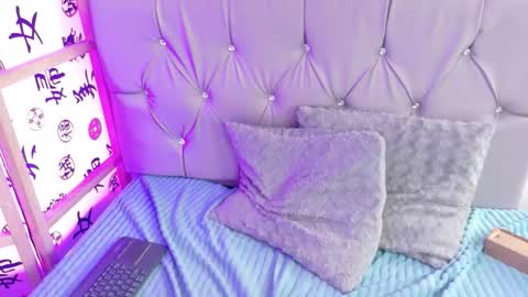 Megan online show from 11-24-25, 03:01