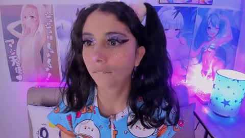 Snapshot of megan_yagami chatting on 01-07-25, 04:18 Megan online show from 01-07-25, 04:18