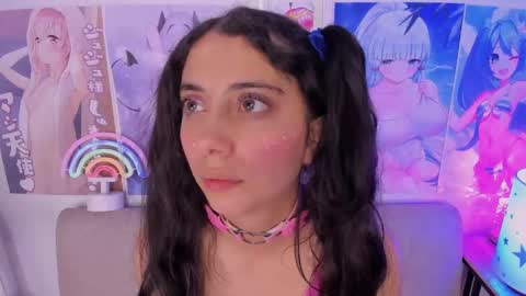 Snapshot of megan_yagami chatting on 03-11-25, 08:52 Megan online show from 03-11-25, 08:52