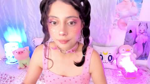 Snapshot of megan_yagami chatting on 11-26-25, 06:03 Megan online show from 11-26-25, 06:03