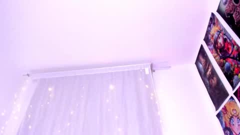 Snapshot of megan_yagami chatting on 12-18-25, 03:01 Megan online show from 12-18-25, 03:01