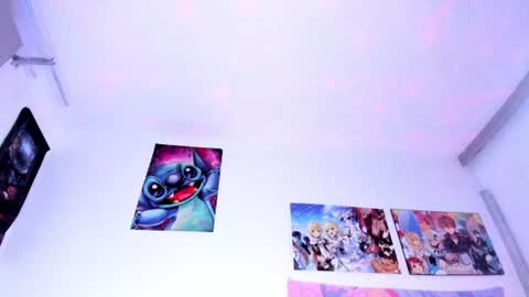 Snapshot of megan_yagami chatting on 06-25-26, 12:32 Megan online show from 06-25-26, 12:32