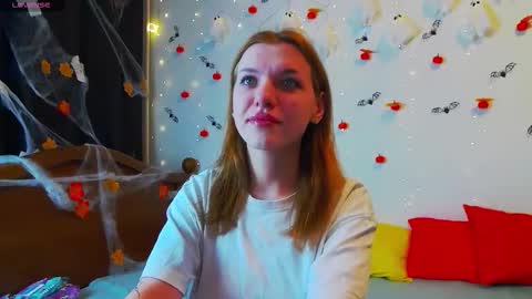 megancat333 online show from 11-05-25, 08:58