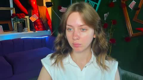 Snapshot of meganclapp chatting on 05-19-26, 05:14 Megan online show from 05-19-26, 05:14