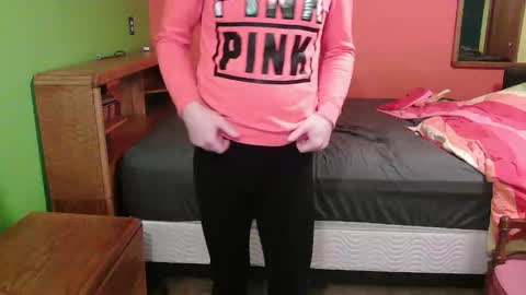 Snapshot of meganfitzy chatting on 12-04-25, 02:32 GlamTransGoddess online show from 12-04-25, 02:32