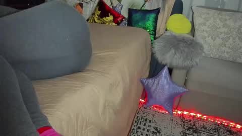 Nicki--------- Welcome to my Room online show from 02-21-25, 06:48