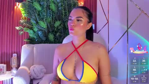 Snapshot of meganfox9 chatting on 10-30-25, 06:52 Megan Nice to meet you online show from 10-30-25, 06:52
