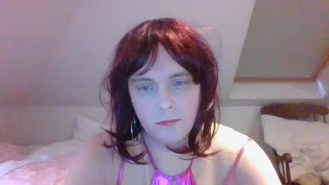 Snapshot of megankallan chatting on 02-22-25, 02:08 megankallan online show from 02-22-25, 02:08