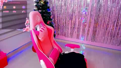 Megan online show from 12-23-24, 07:52