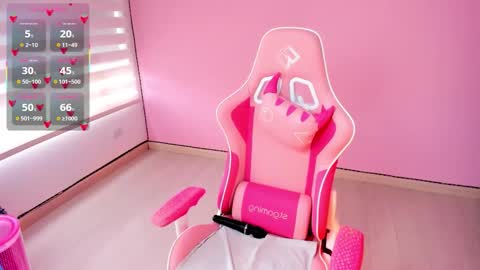 Megan online show from 10-06-25, 09:12