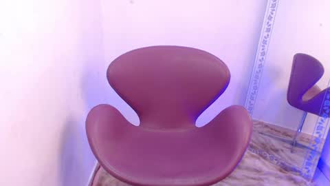 Snapshot of meganlk chatting on 06-22-26, 03:19 MEGAN online show from 06-22-26, 03:19
