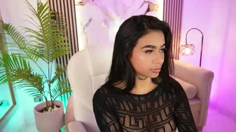 Megan Lowell online show from 11-18-25, 10:25