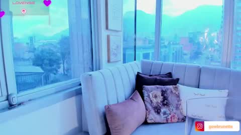 Mara online show from 02-09-25, 01:46