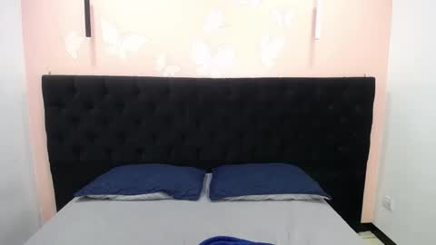 Megann Weed online show from 03-05-25, 04:02