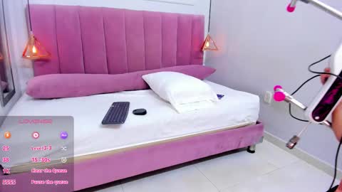 Megan  online show from 12-18-25, 07:53