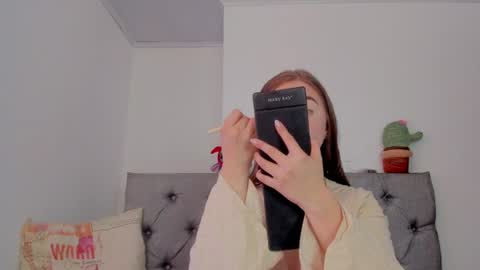 Snapshot of meganysammy chatting on 06-10-26, 07:24 megansammy online show from 06-10-26, 07:24
