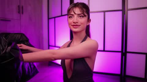 Snapshot of megga_bluee chatting on 05-08-26, 11:43 megga_bluee online show from 05-08-26, 11:43
