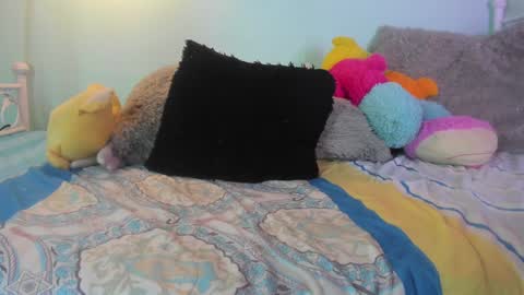 Meggan online show from 02-05-25, 04:48