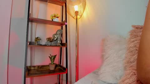 Meggan online show from 03-06-25, 03:02