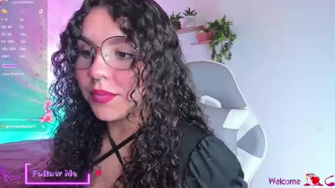 Snapshot of meggan_millerr chatting on 11-27-25, 09:50 online show from 11-27-25, 09:50