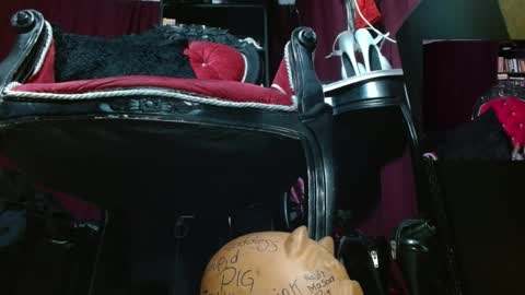 Snapshot of megoddessara chatting on 05-02-26, 12:04 Goddess Sara online show from 05-02-26, 12:04