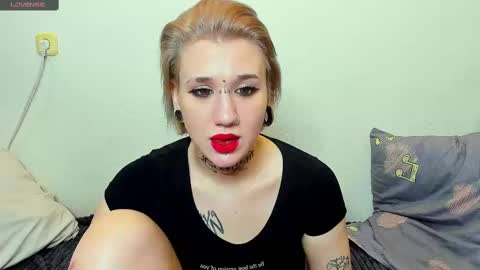 Megan  Megumi online show from 12-31-24, 06:37