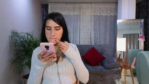 Mei online show from 03-05-25, 11:38