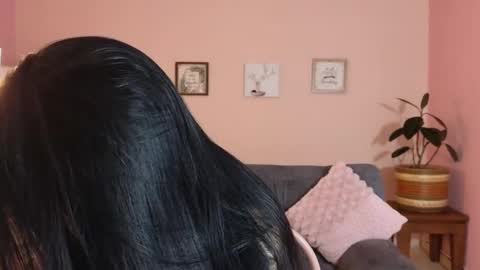 Mei online show from 09-17-25, 12:07