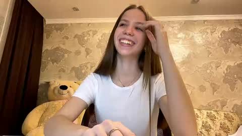 Mei online show from 04-19-26, 04:06