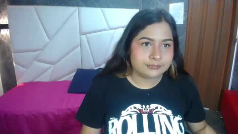 Snapshot of meipink chatting on 06-01-26, 08:54 meipink online show from 06-01-26, 08:54