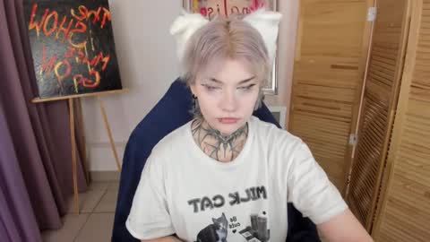 Snapshot of mekurisu chatting on 01-16-26, 01:20 mekurisu online show from 01-16-26, 01:20