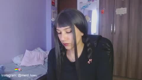 Melissa  -  -  Please help me to reach 100 thumbs up online show from 06-07-26, 10:02