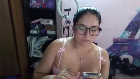 melani1103 online show from 02-26-26, 06:40