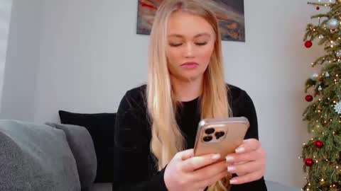 Melania online show from 01-14-26, 12:44