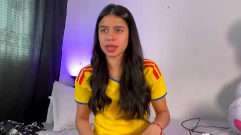 Snapshot of melani_bear chatting on 07-07-26, 12:09 MELANI online show from 07-07-26, 12:09