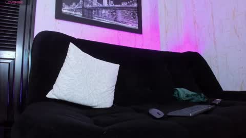 melani greyy online show from 03-04-25, 11:43