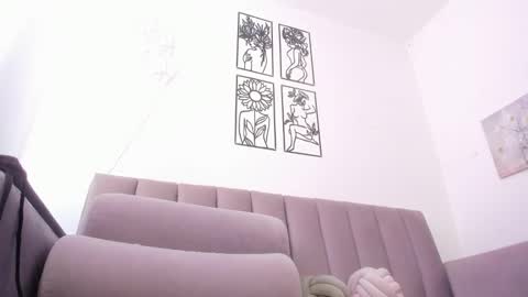 melani greyy online show from 11-21-25, 09:24