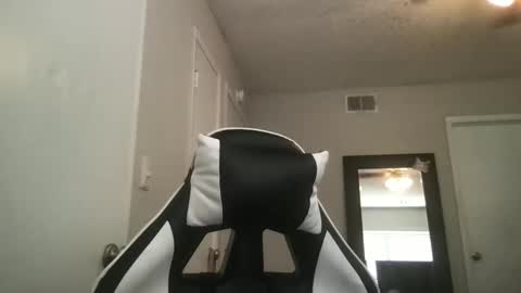 melanie1738 online show from 10-29-25, 05:04