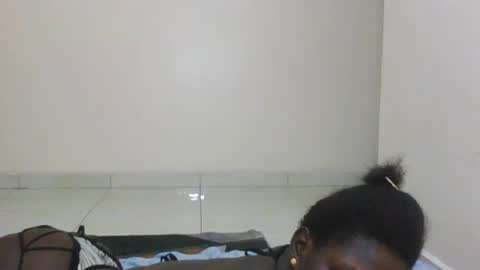 melanie_bae1 online show from 07-18-26, 01:32