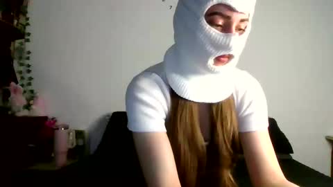 Melanie online show from 03-12-26, 11:38