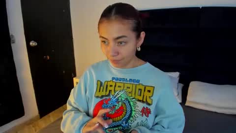 Melanie roux  online show from 01-08-26, 12:29