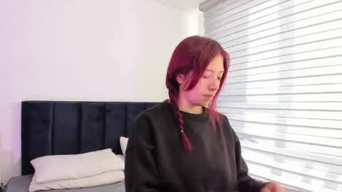 Melanie roux  online show from 06-02-26, 12:29