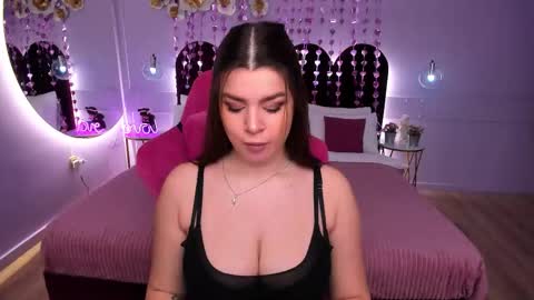 Snapshot of melaniecarterr chatting on 02-11-26, 05:23 Melanie online show from 02-11-26, 05:23