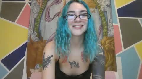 Snapshot of melaniefairy chatting on 10-26-25, 03:12 Melanie online show from 10-26-25, 03:12