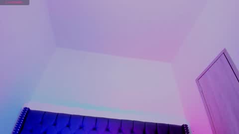 MelanyLuv online show from 12-15-25, 08:57